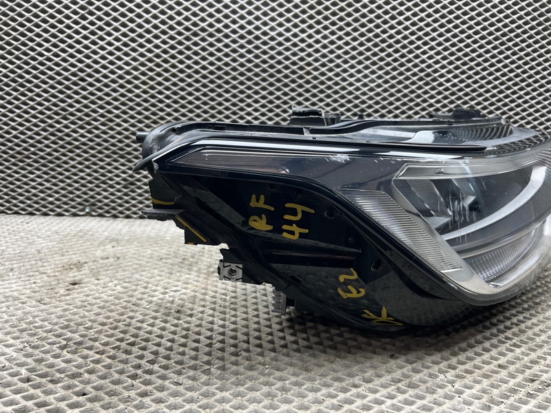 Фара Volkswagen Tiguan (MBQ, 2023г.)