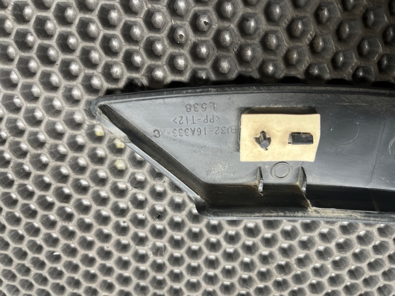 Накладка двери Land Rover Range Rover Evoque (L538, 2013г.)