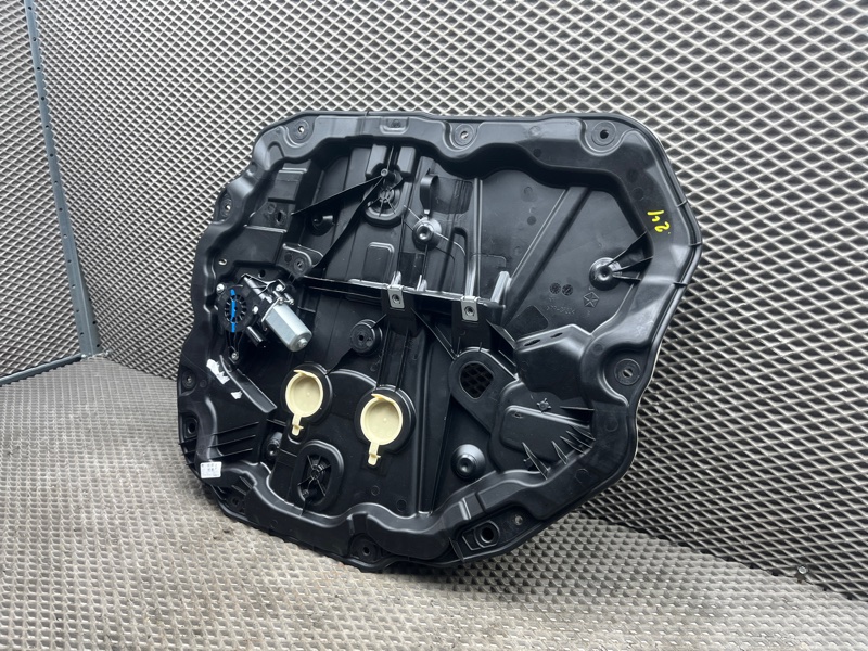 Стеклоподъемник Jeep Wrangler (JL, 2025г.)