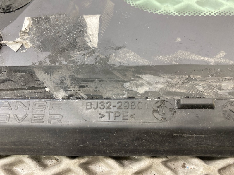 Стекло кузовное Land Rover Range Rover Evoque (L538, 2013г.)