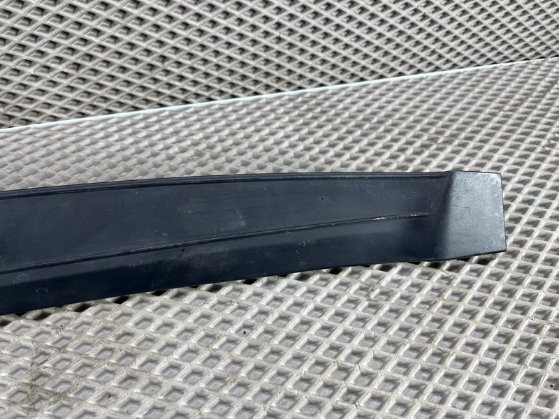 Накладка двери багажника Land Rover Range Rover Sport (L461, 2024г.)