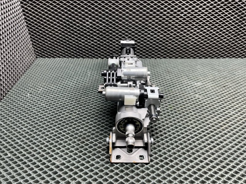 Рулевая колонка Land Rover Range Rover Sport (L461, 2025г.)