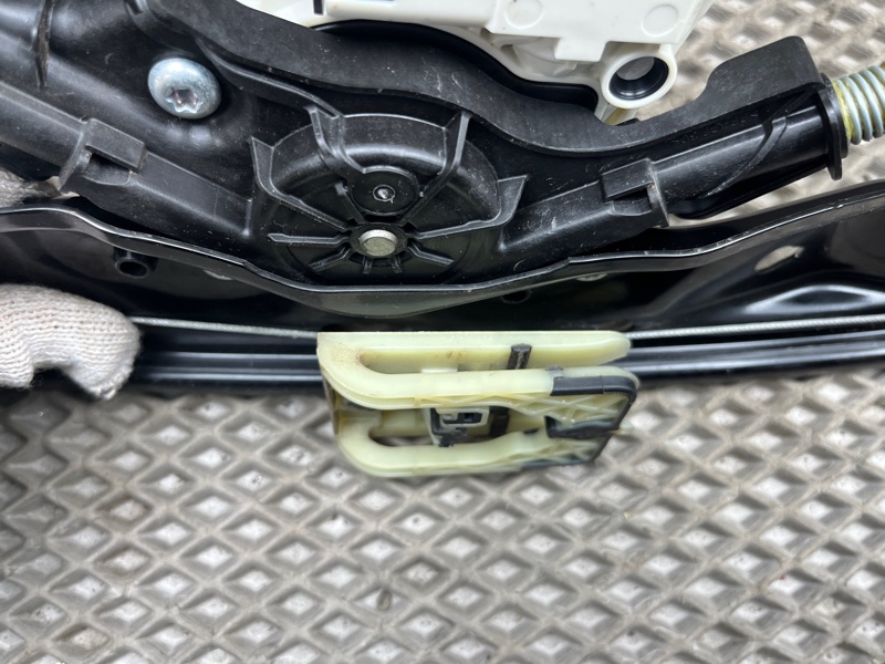 Стеклоподъемник Land Rover Discovery Sport (L550, 2020г.)