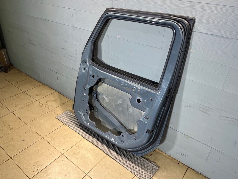 Дверь Jeep Wrangler (JL, 2025г.)