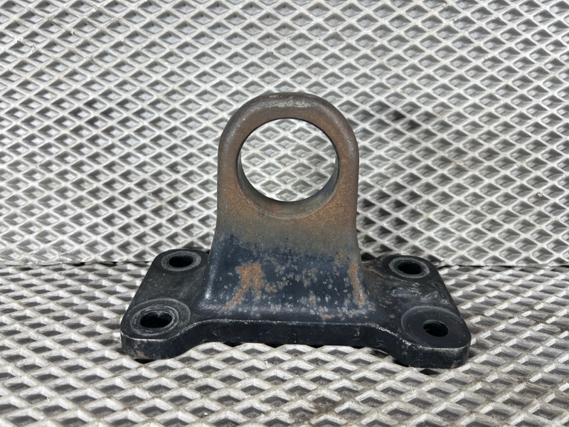 Петля буксировочная Land Rover Defender (L663, 2020г.)