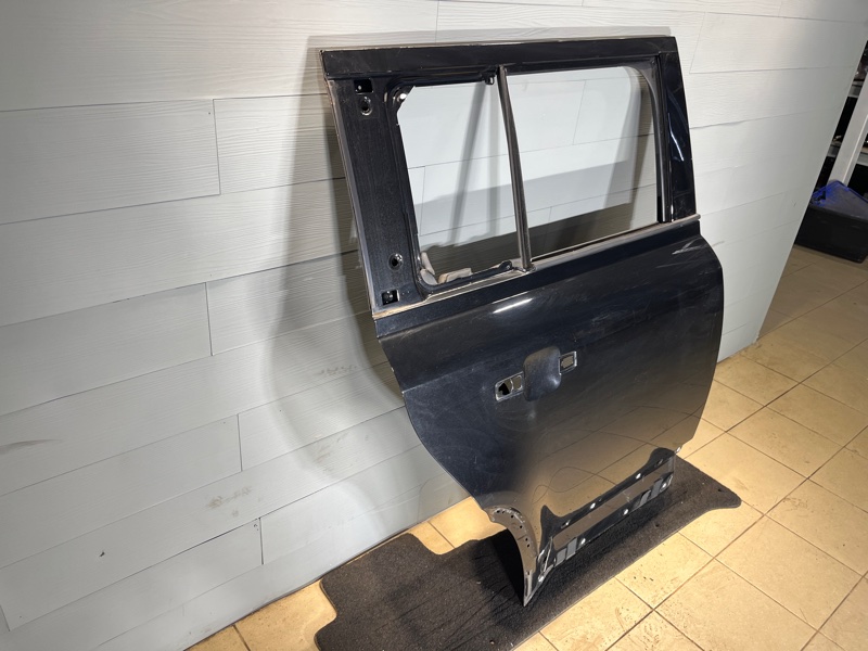 Дверь Land Rover Defender (L663, 2020г.)