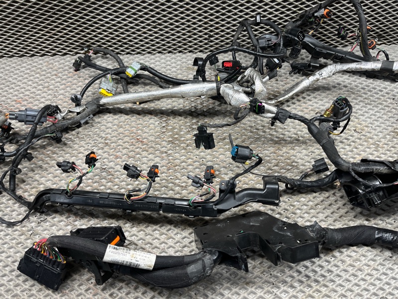 Проводка ДВС Land Rover Discovery 4 (L319, 2015г.)