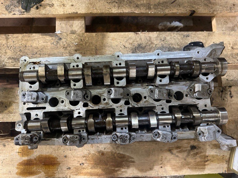 Головка блока цилиндров Land Rover Range Rover (L405, 2016г.)