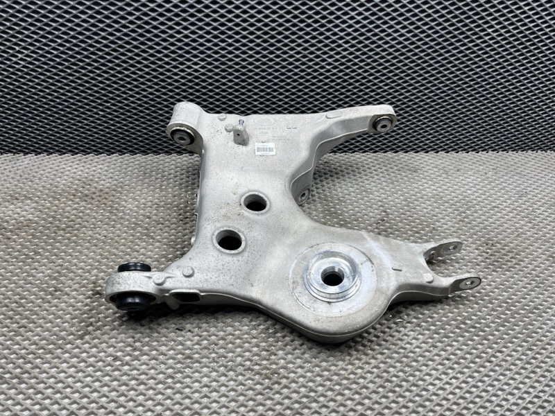Рычаг нижний Land Rover Range Rover Sport (L494, 2020г.)