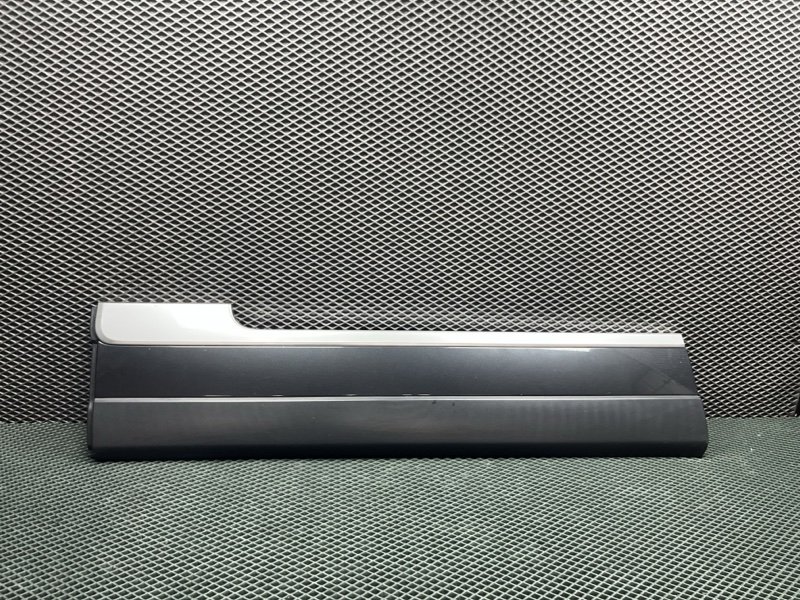 Молдинг двери Land Rover Range Rover (L405, 2016г.)