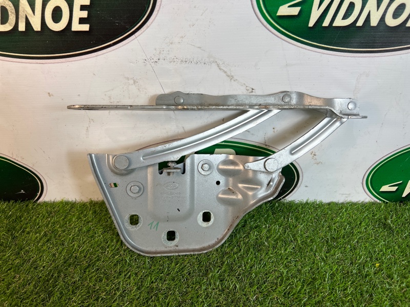 Петля капота Land Rover Range Rover Velar (L560, 2018г.)