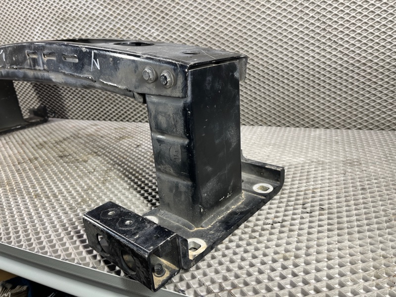 Усилитель бампера Land Rover Range Rover (L405, 2020г.)