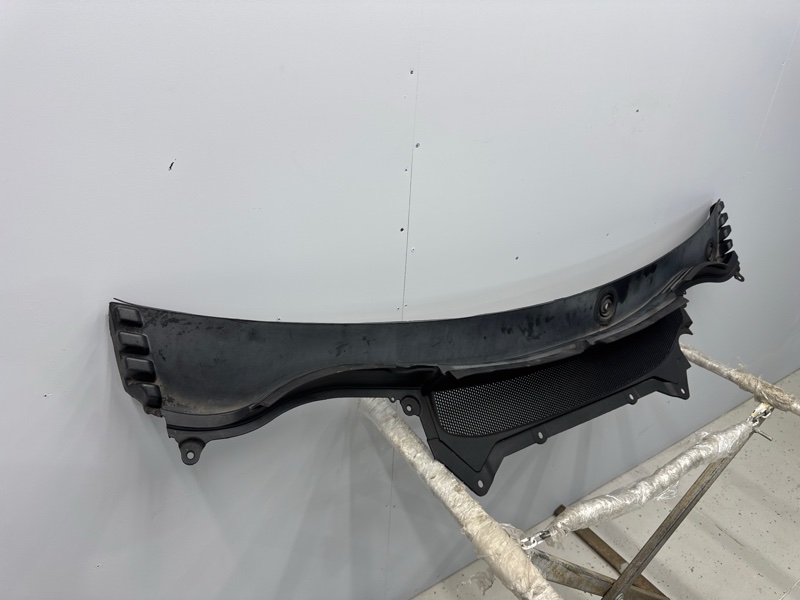 Жабо Land Rover Range Rover Sport (L494, 2020г.)