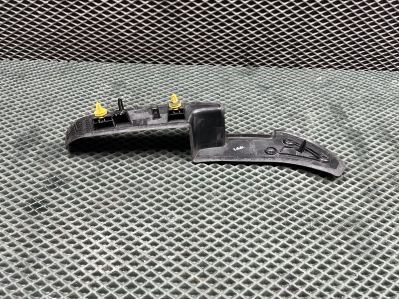 Пыльник фонаря Land Rover Range Rover Sport (L461, 2025г.)