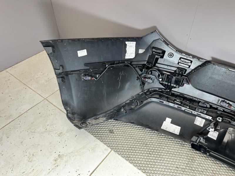 Бампер Land Rover Range Rover Sport (L461, 2025г.)