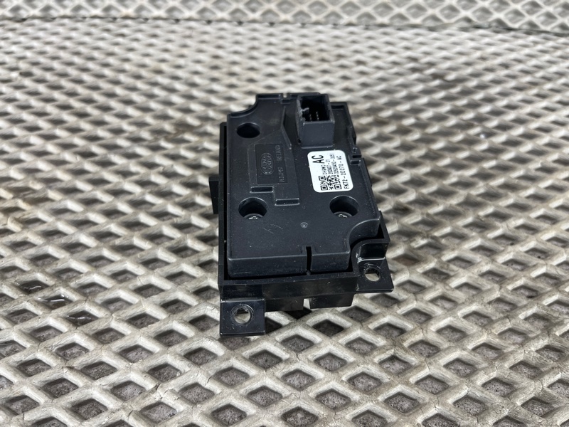 Блок управления печки/климат-контроля Land Rover Defender (L663, 2020г.)