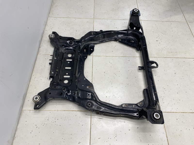 Подрамник Land Rover Discovery Sport (L550, 2018г.)