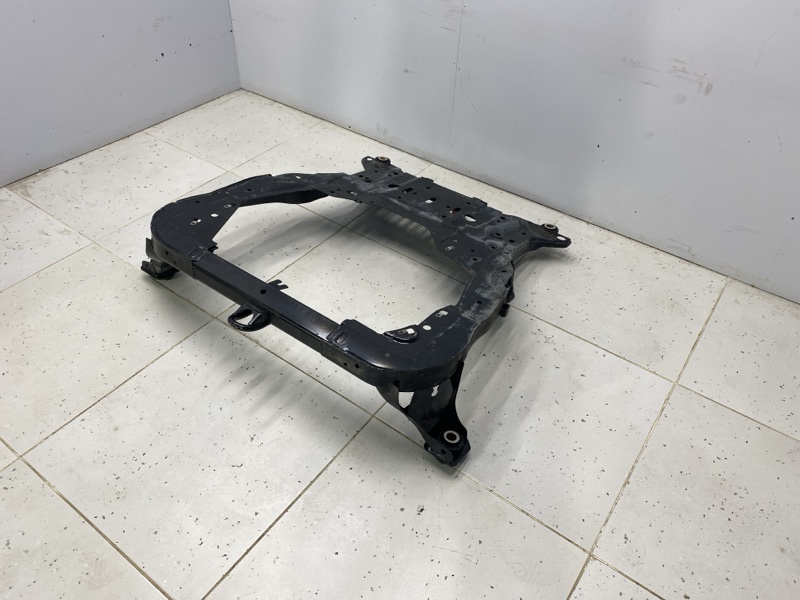 Подрамник Land Rover Discovery Sport (L550, 2016г.)