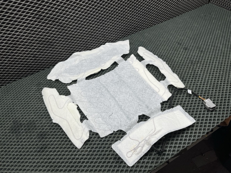 Подогрев сиденья Land Rover Range Rover Sport (L461, 2025г.)