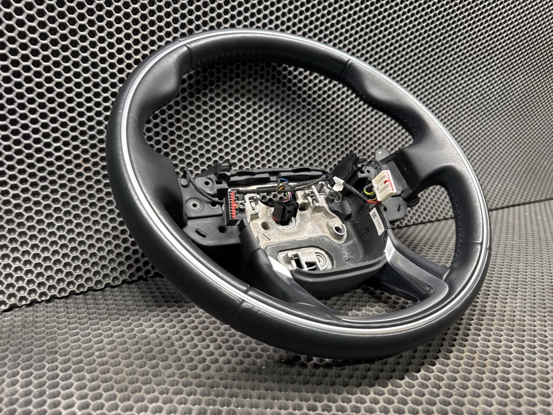 Руль без обогрева Land Rover Discovery Sport (L550, 2020г.)