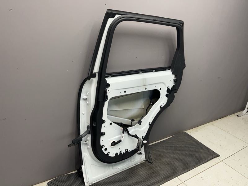 Дверь Land Rover Range Rover Sport (L494, 2021г.)