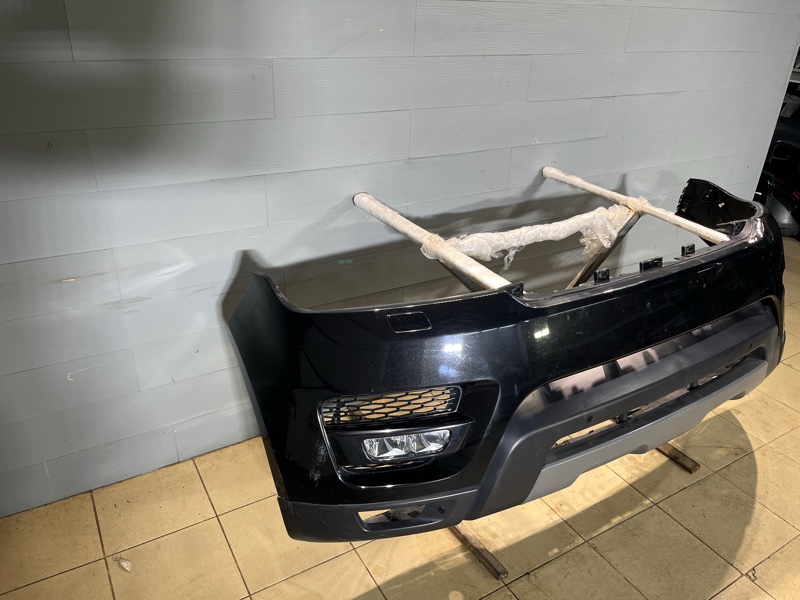 Бампер Land Rover Range Rover Sport (L494, 2017г.)
