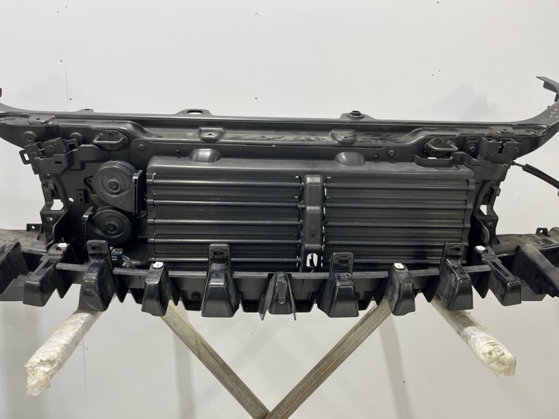 Передняя панель (телевизор) Land Rover Range Rover Sport (L494, 2020г.)