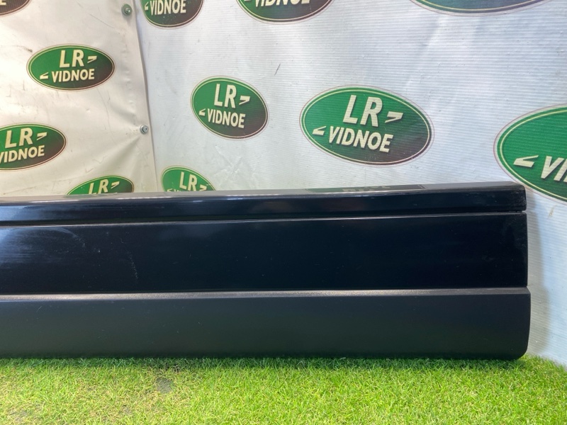 Молдинг двери Land Rover Range Rover (L405, 2016г.)