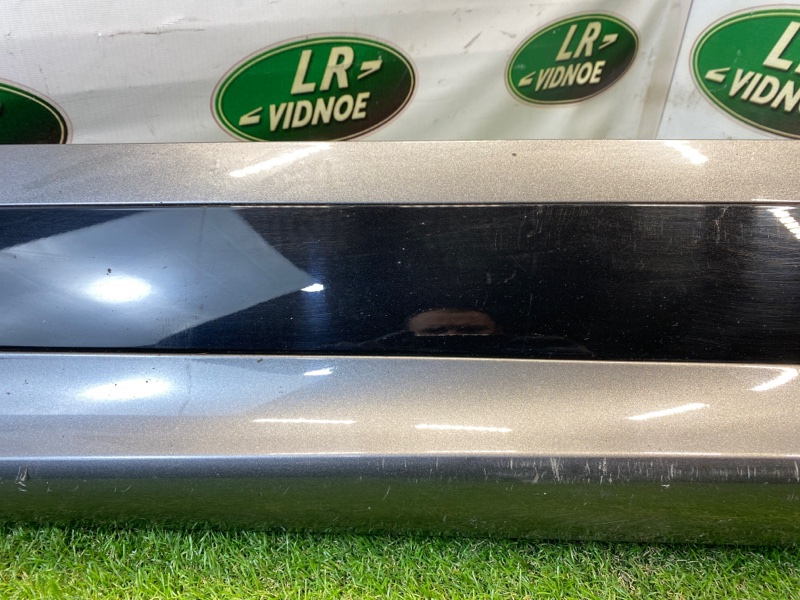 Молдинг двери Land Rover Range Rover Evoque (L551, 2020г.)