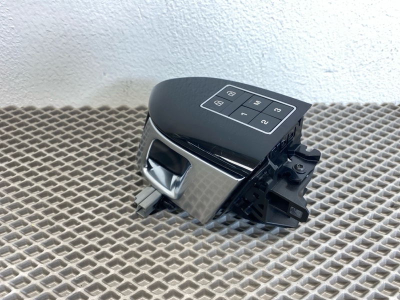 Блок памяти сидений Land Rover Range Rover Sport (L494, 2018г.)