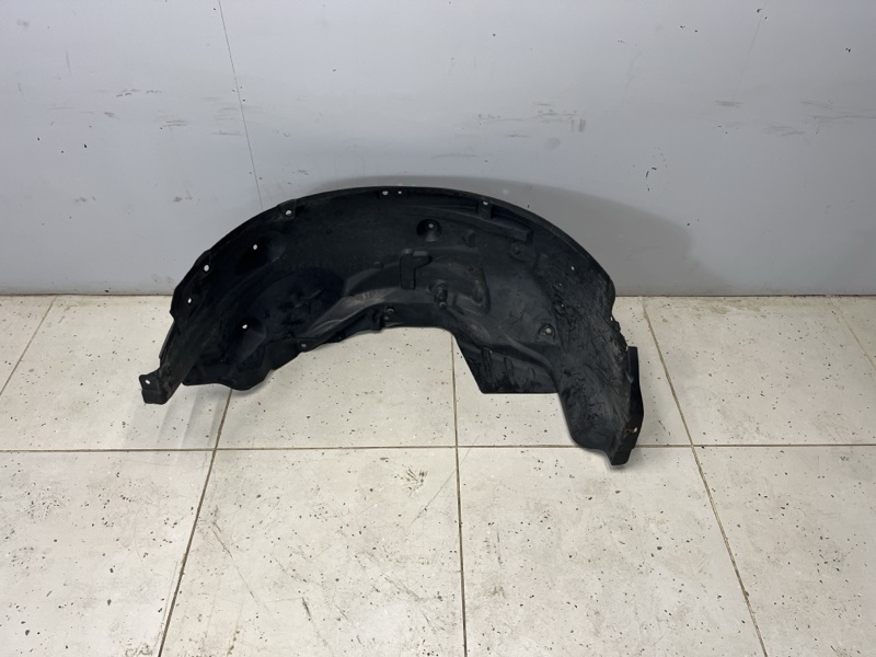Подкрылок Land Rover Discovery 4 (L319, 2015г.)