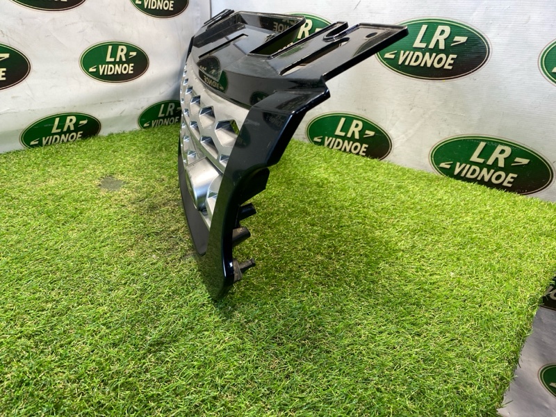 Решетка в бампер Land Rover Range Rover Sport (L494, 2015г.)