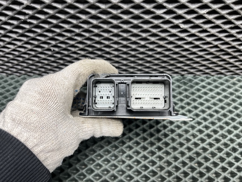Блок управления SRS Land Rover Range Rover Sport (L461, 2025г.)