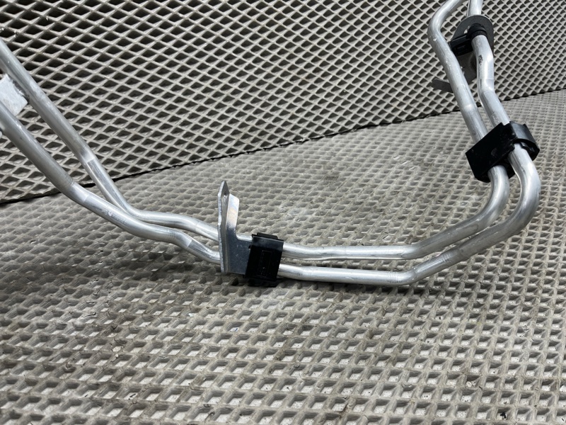 Трубка охлаждения АКПП Land Rover Range Rover Sport (L461, 2024г.)