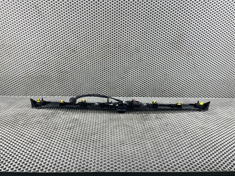 Накладка двери багажника Land Rover Range Rover Sport (L461, 2024г.)