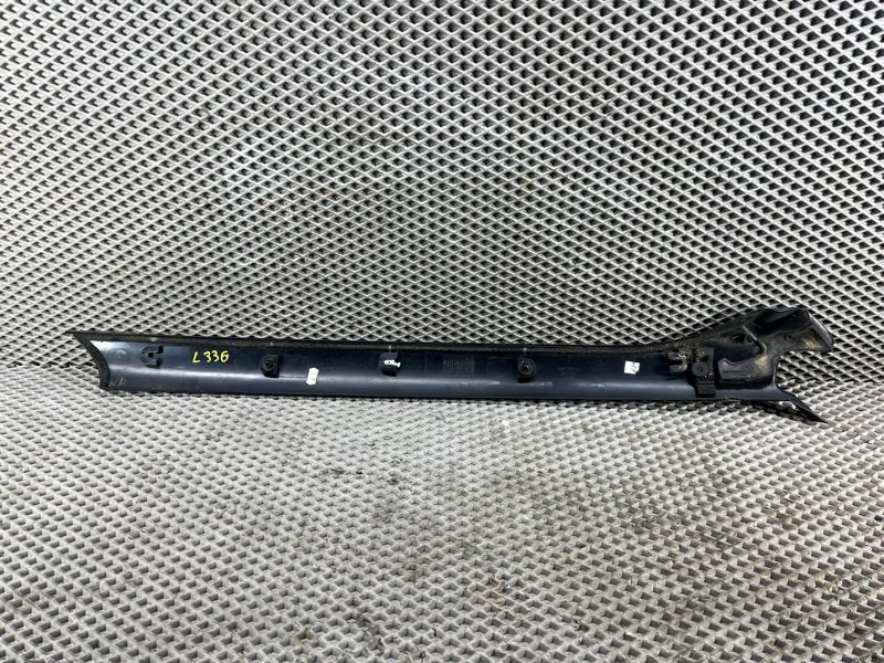 Накладка стойки лобового стекла Land Rover Range Rover Sport (L320, 2011г.)