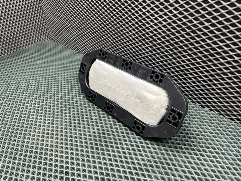 Подушка безопасности Land Rover Discovery Sport (L550, 2016г.)