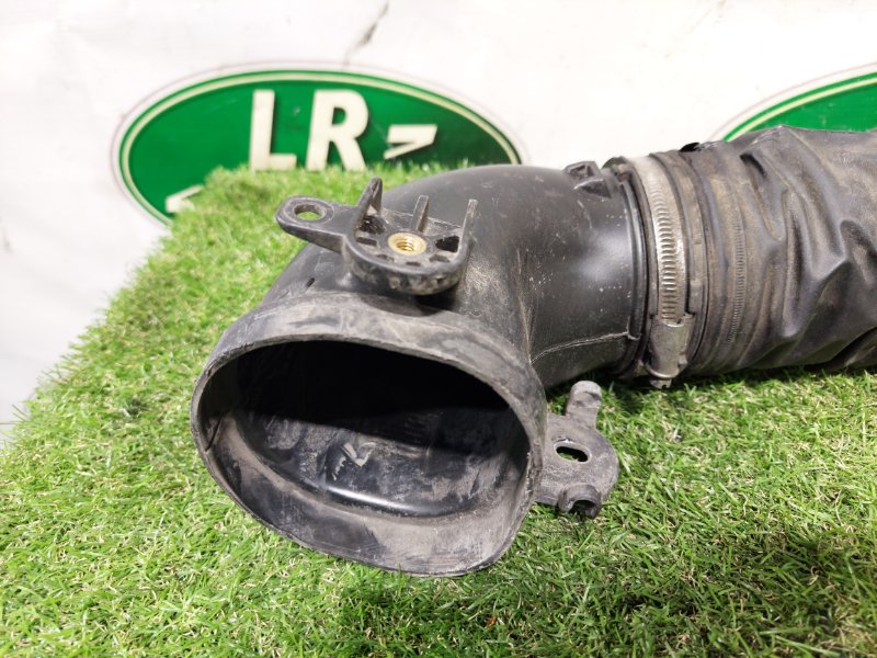 Воздухозаборник Land Rover Range Rover Sport (L494, 2014г.)