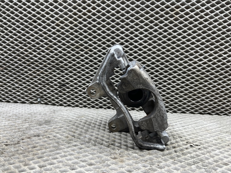 Суппорт Jeep Wrangler (JLUS74, 2020г.)