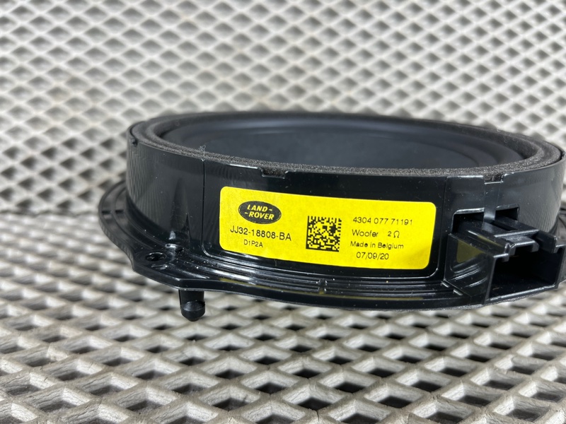 Динамик двери Land Rover Defender (L663, 2020г.)