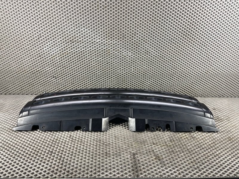 Решетка радиатора Land Rover Range Rover Evoque (L538, 2012г.)