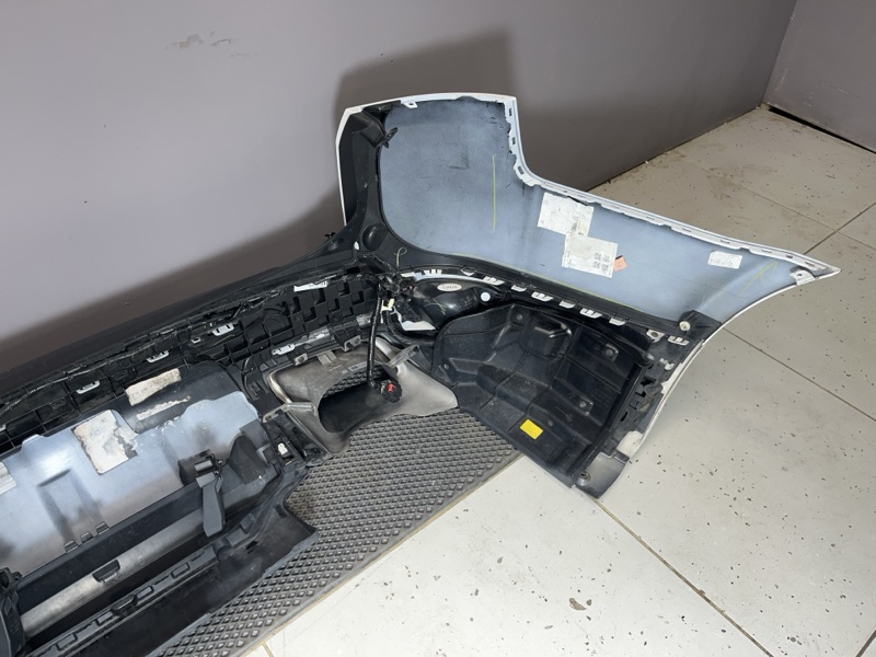 Бампер Land Rover Range Rover Sport (L494, 2021г.)