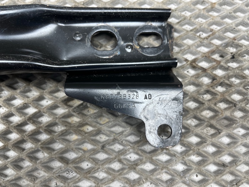 Распорка кузова Land Rover Discovery Sport (L550, 2020г.)