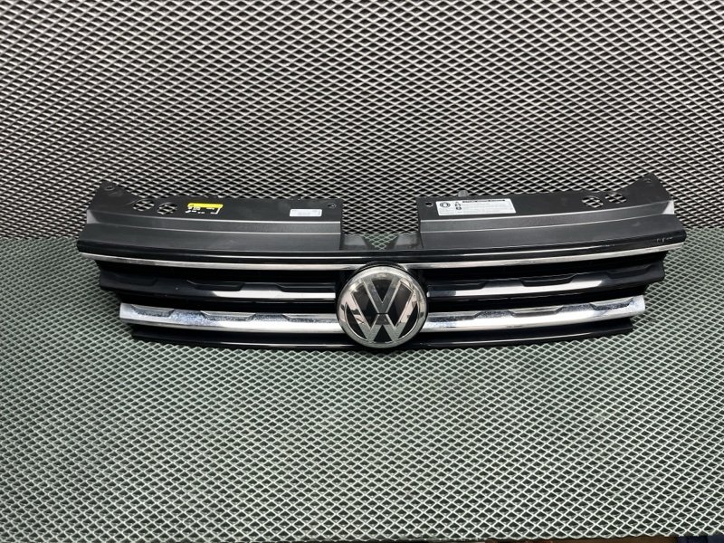 Решетка радиатора Volkswagen Tiguan (MK2, 2018г.)
