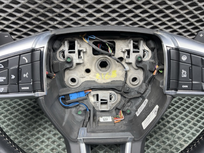 Руль с обогревом Land Rover Discovery Sport (L550, 2016г.)