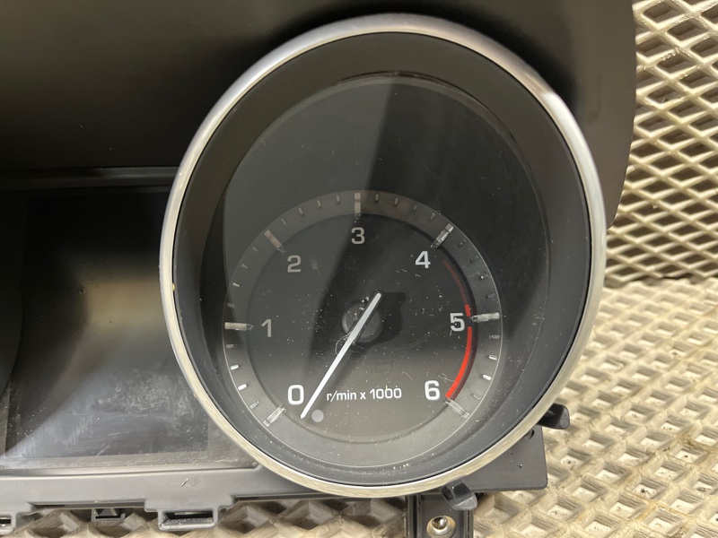 Панель приборов (щиток) Land Rover Range Rover Evoque (L538, 2012г.)