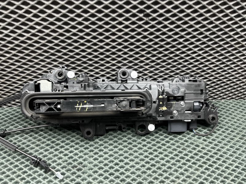 Комплект замков с доводчиками Land Rover Range Rover Sport (L461, 2025г.)