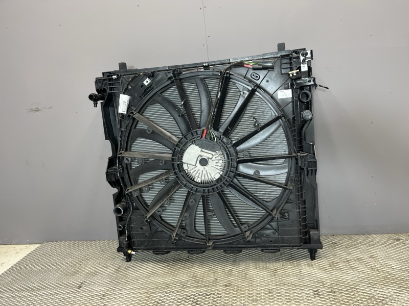 Кассета радиаторов в сборе Land Rover Range Rover Sport (L461, 2025г.)