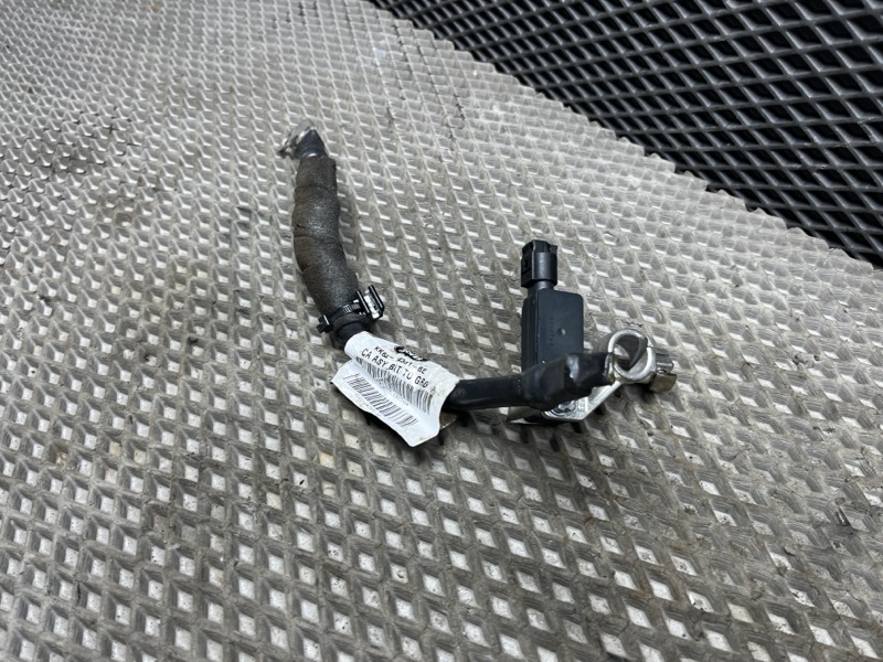 Клемма аккумулятора минусовая Land Rover Range Rover Sport (L494, 2020г.)