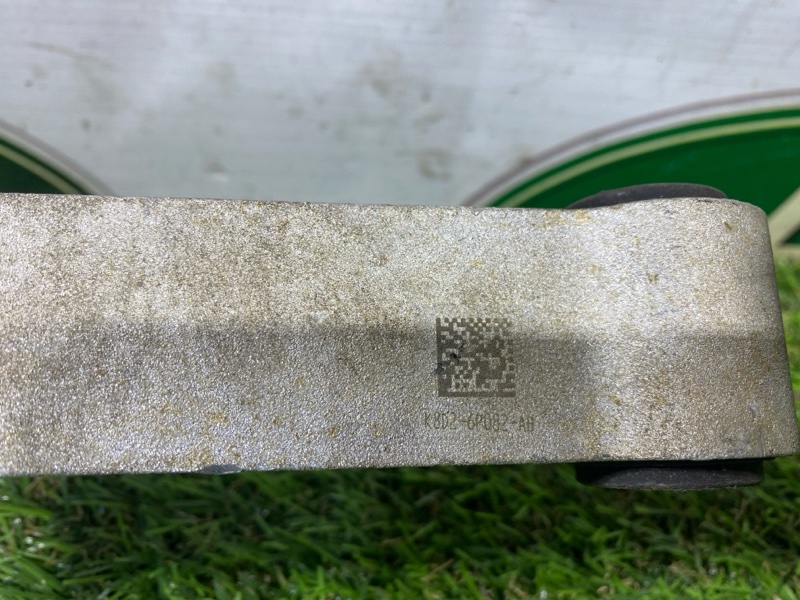 Опора двигателя Land Rover Range Rover Evoque (L551, 2020г.)